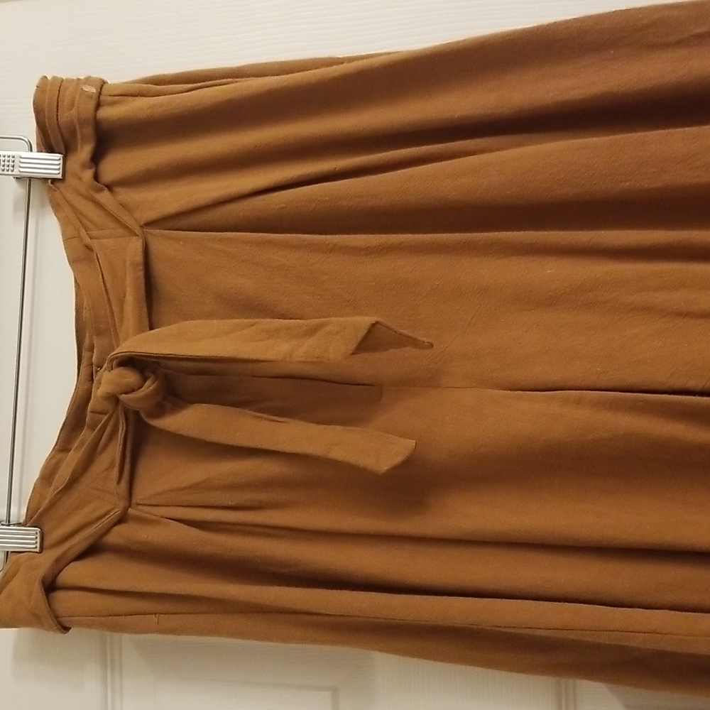 Women's flowy mustard brown Gauchos - Picture 2 of 8